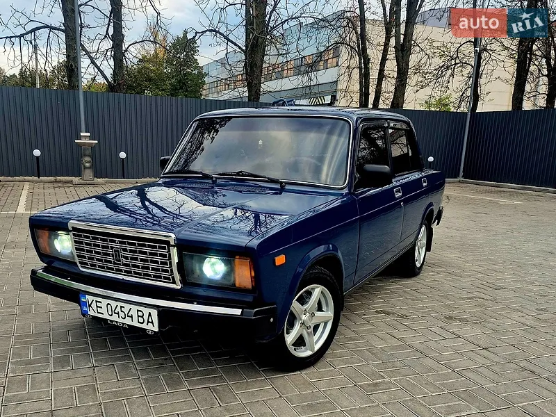 ВАЗ / Lada 2107