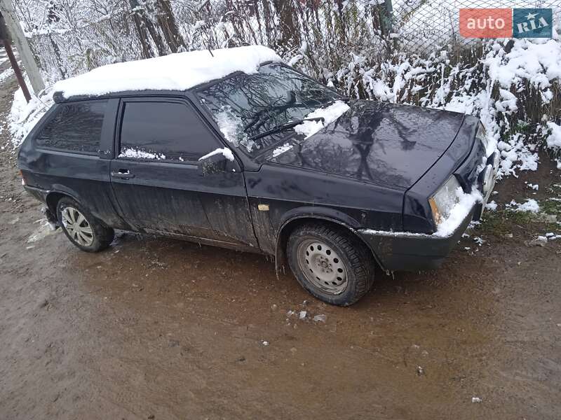 ВАЗ / Lada 2108 1992 года в Львове