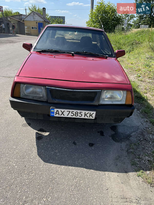 ВАЗ / Lada 2108 1992 года в Харькове