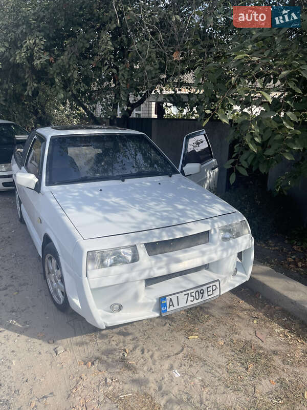 Хэтчбек ВАЗ 2108