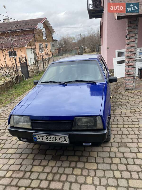 ВАЗ / Lada 2108 1990 року в Івано-Франківську