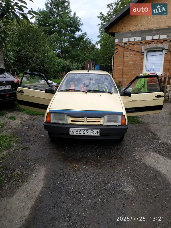 ВАЗ / Lada 2108