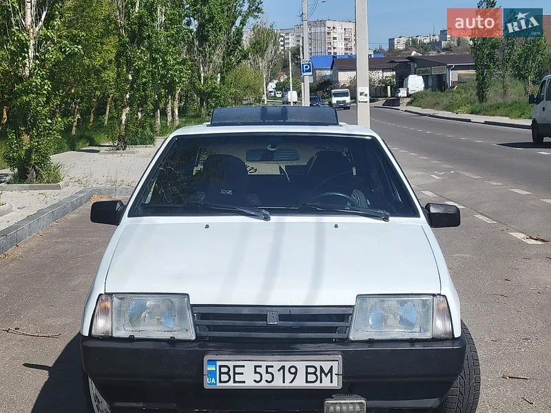 ВАЗ / Lada 2108