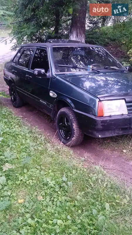 ВАЗ / Lada 21099