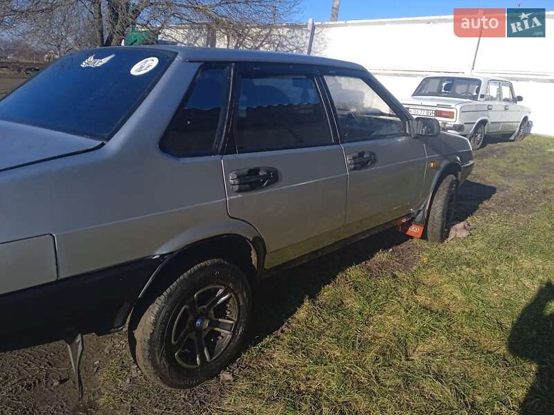 Універсал ВАЗ 21099