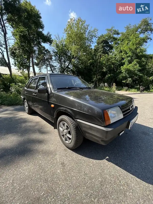 ВАЗ / Lada 21099