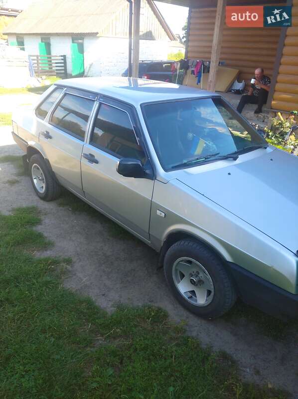 ВАЗ 21099
