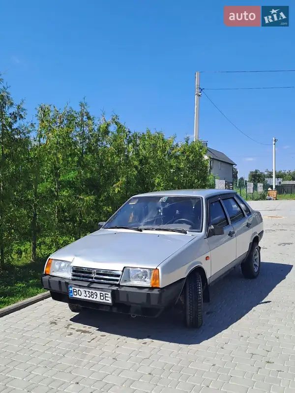 ВАЗ / Lada 21099