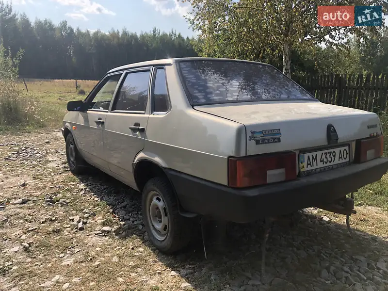 ВАЗ / Lada 21099
