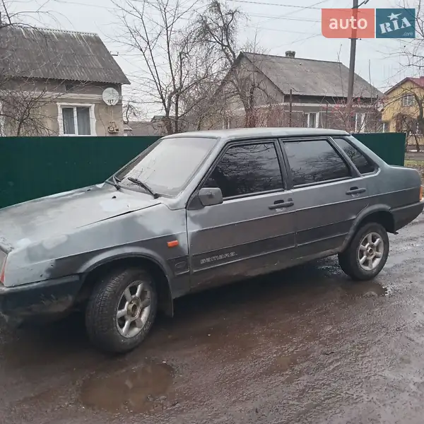 ВАЗ / Lada 21099