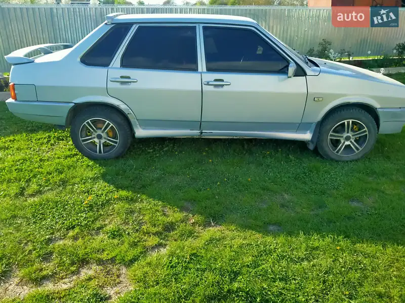 ВАЗ / Lada 21099