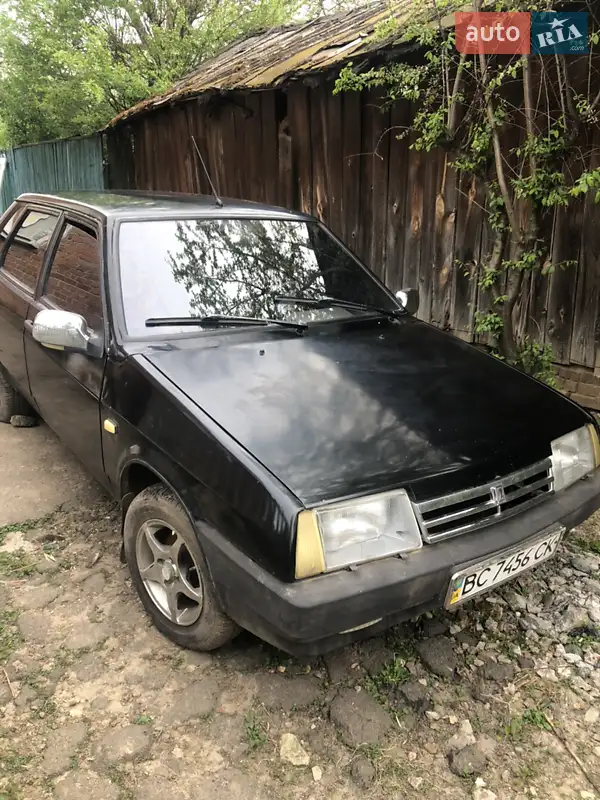 ВАЗ / Lada 21099