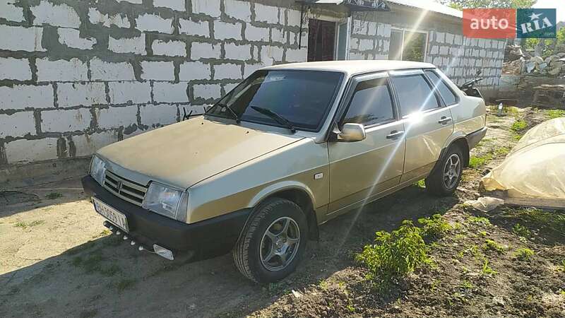 Легковые ВАЗ 21099