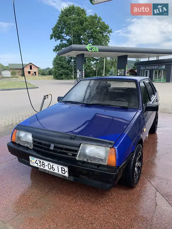 ВАЗ / Lada 21099