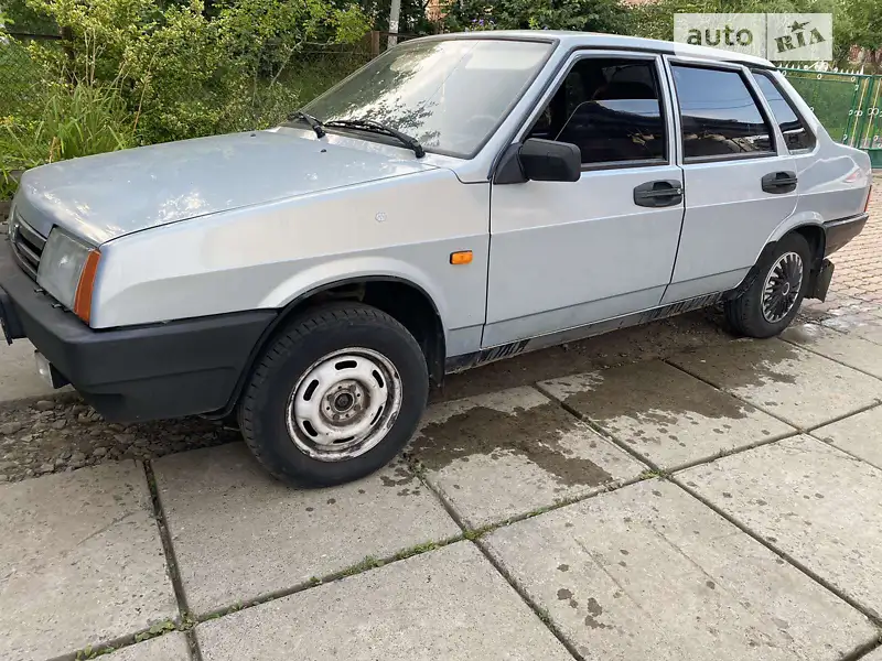 ВАЗ / Lada 21099