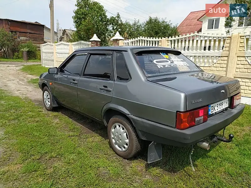 ВАЗ / Lada 21099