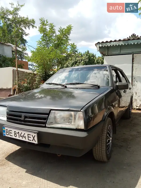 ВАЗ / Lada 21099