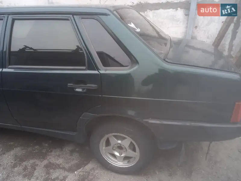 ВАЗ / Lada 21099