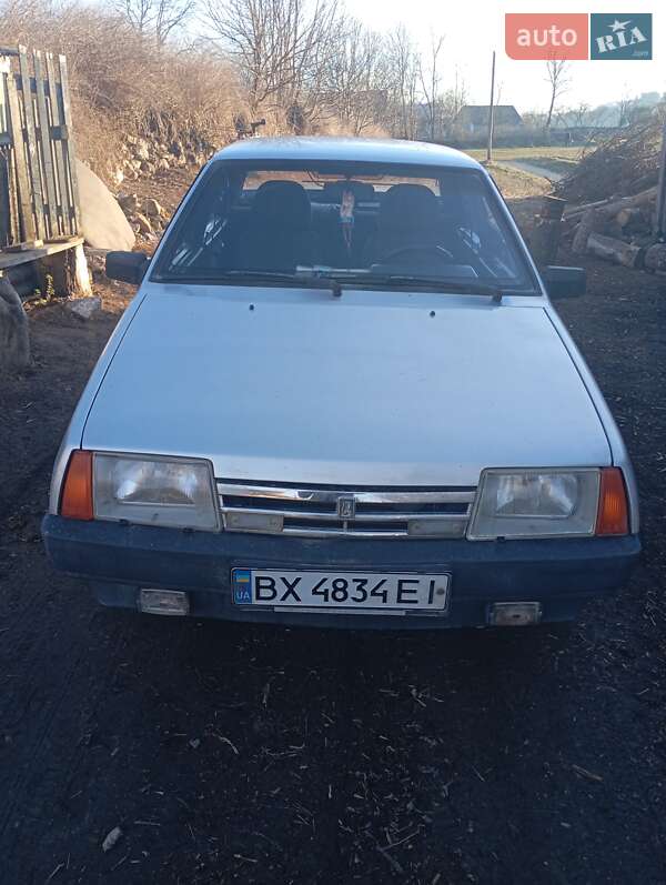 ВАЗ / Lada 21099 2003 року в Хмельницьку