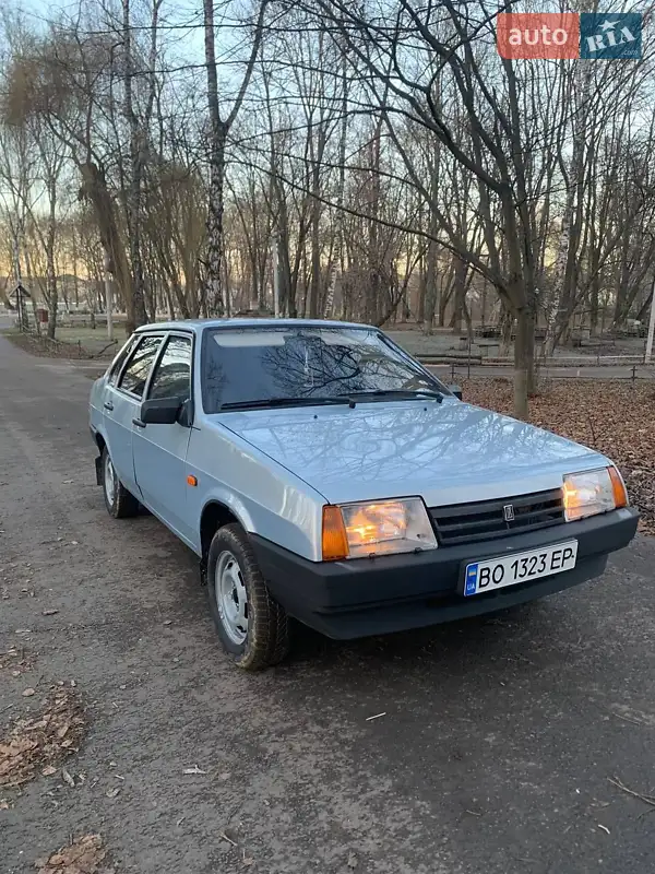 ВАЗ / Lada 21099