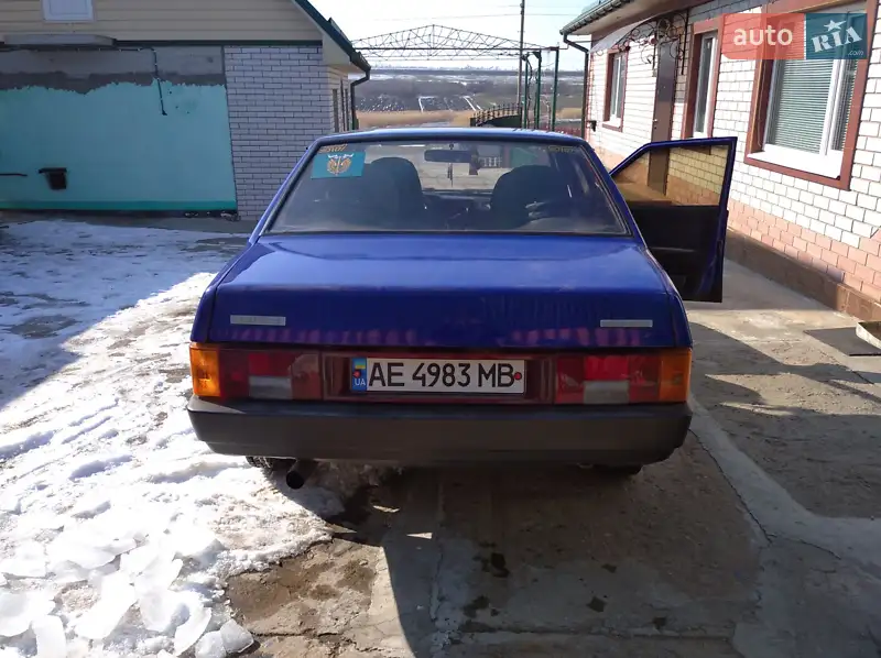 ВАЗ / Lada 21099