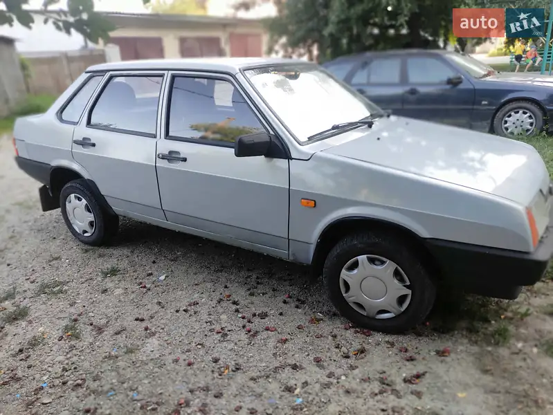 ВАЗ / Lada 21099