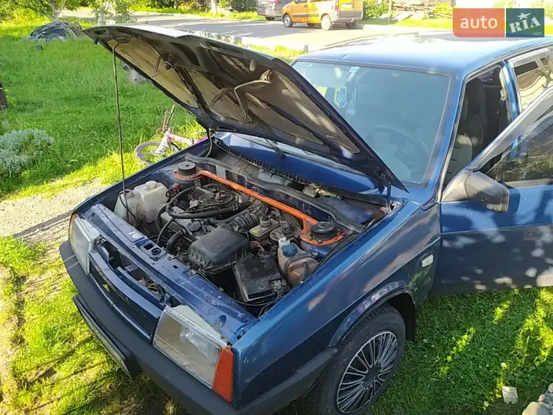 ВАЗ / Lada 21099