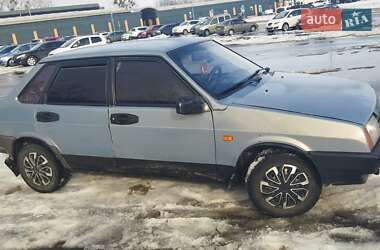 ВАЗ / Lada 21099  2002