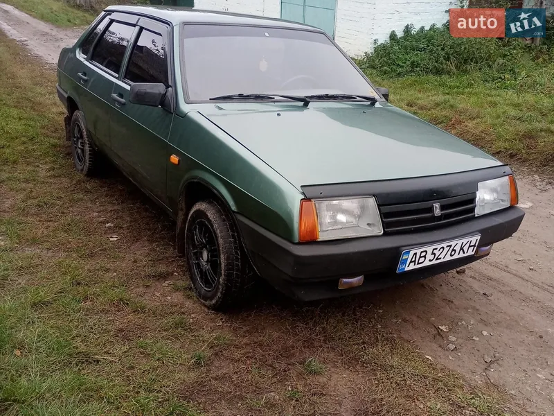 ВАЗ / Lada 21099