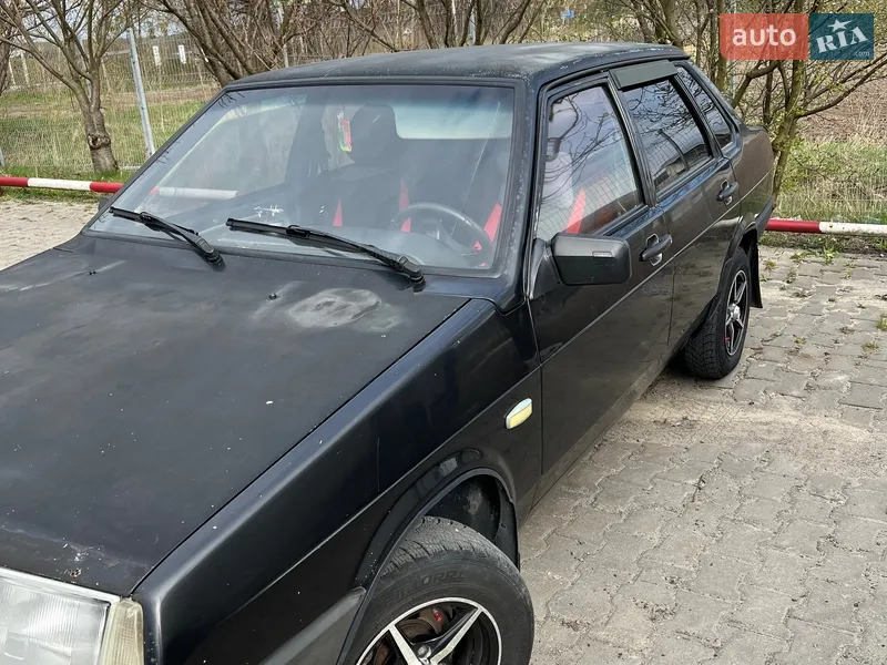 ВАЗ / Lada 21099