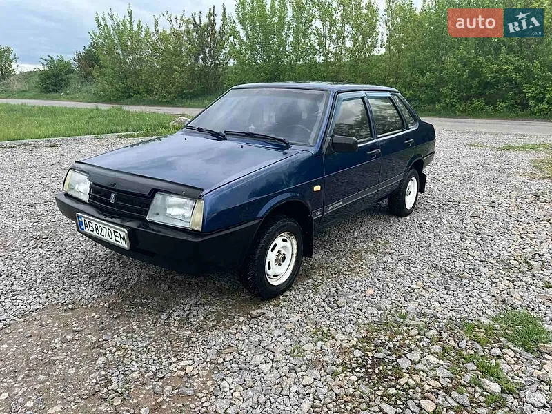ВАЗ / Lada 21099