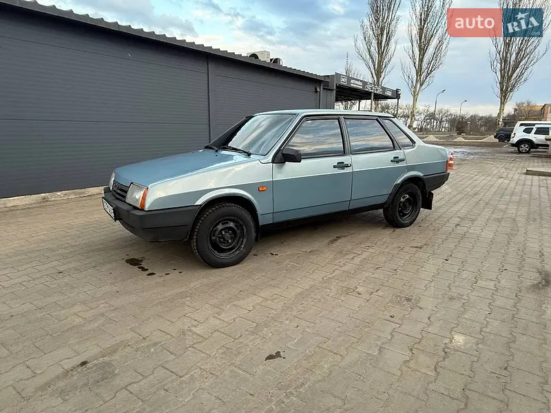 ВАЗ / Lada 21099