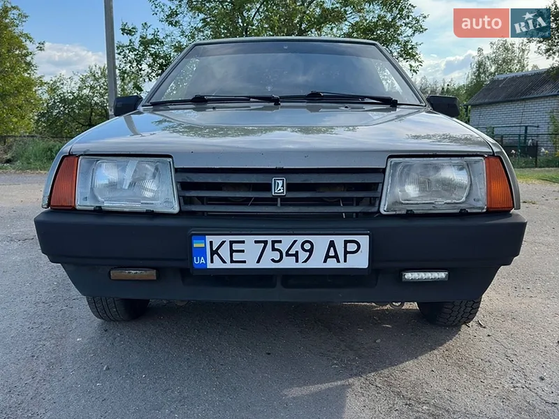 ВАЗ / Lada 21099
