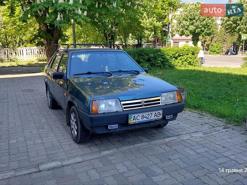 ВАЗ / Lada 21099