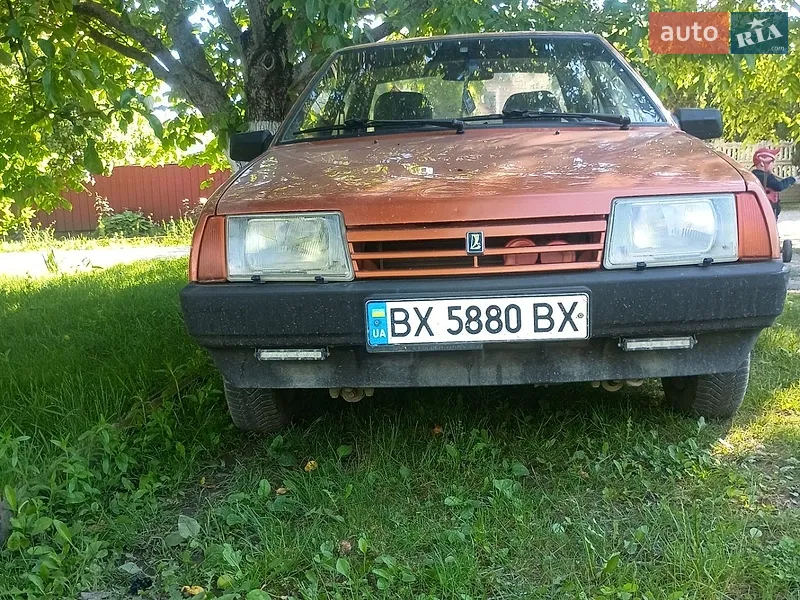 ВАЗ / Lada 21099