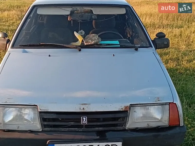 ВАЗ / Lada 21099