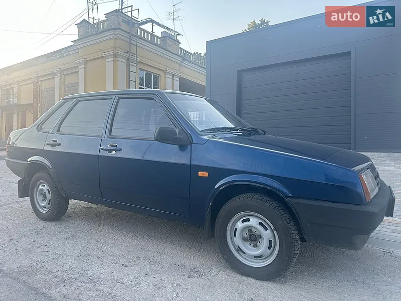 ВАЗ / Lada 21099