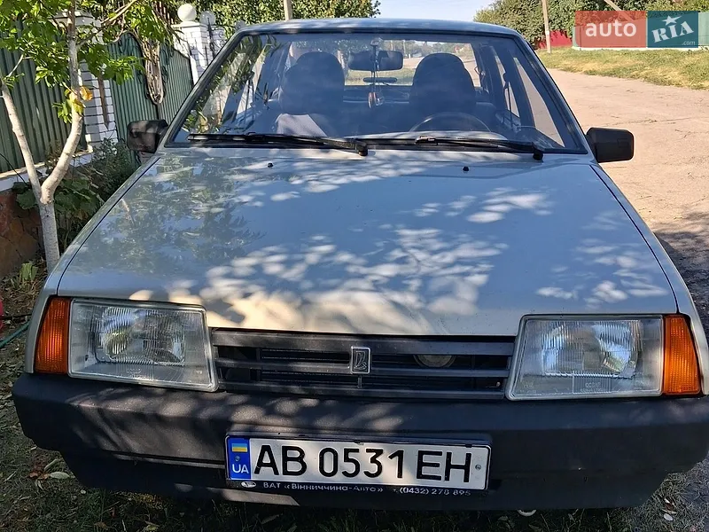 ВАЗ / Lada 21099