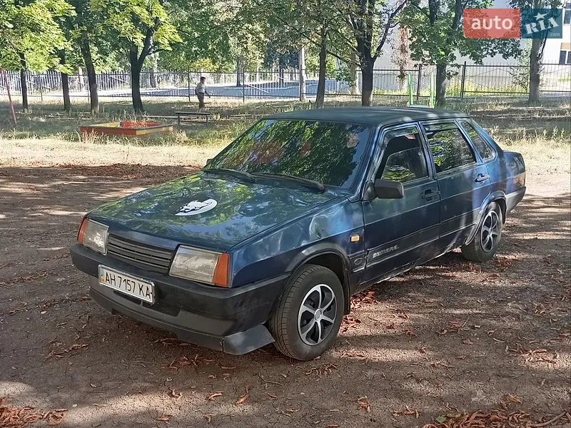 ВАЗ / Lada 21099