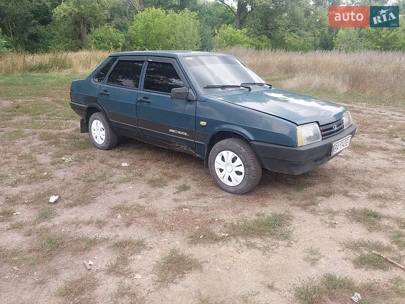 ВАЗ / Lada 21099