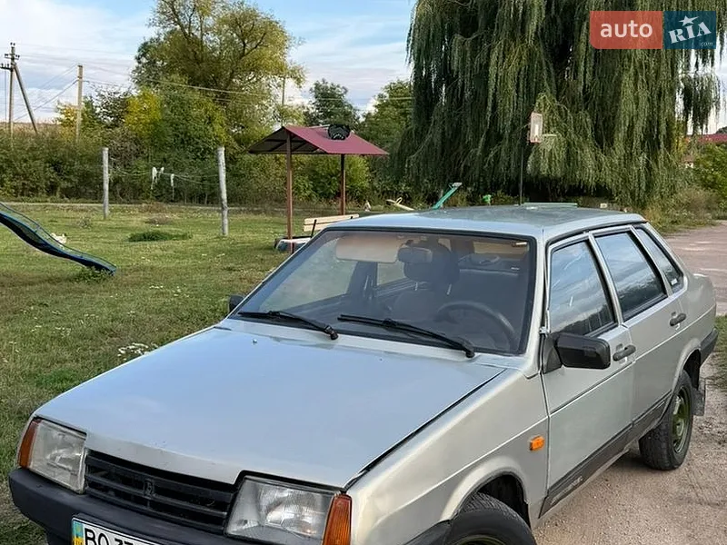 ВАЗ / Lada 21099