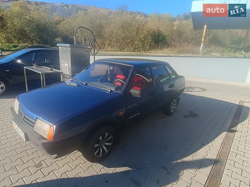 ВАЗ / Lada 21099