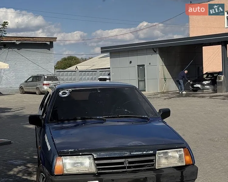 ВАЗ / Lada 21099