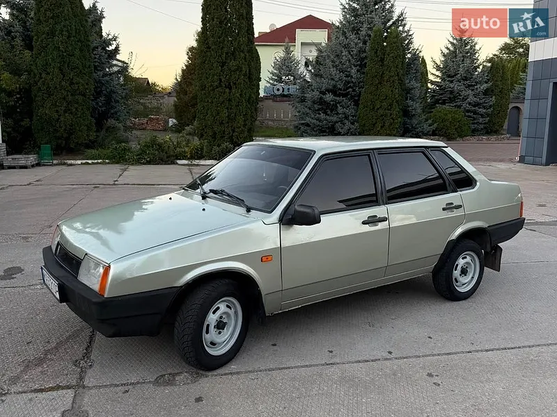 ВАЗ / Lada 21099 2003