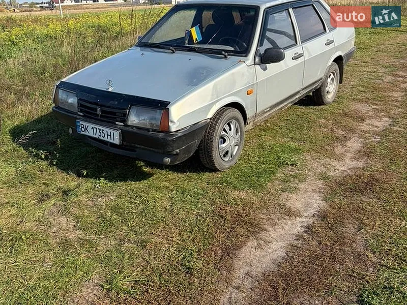 ВАЗ / Lada 21099