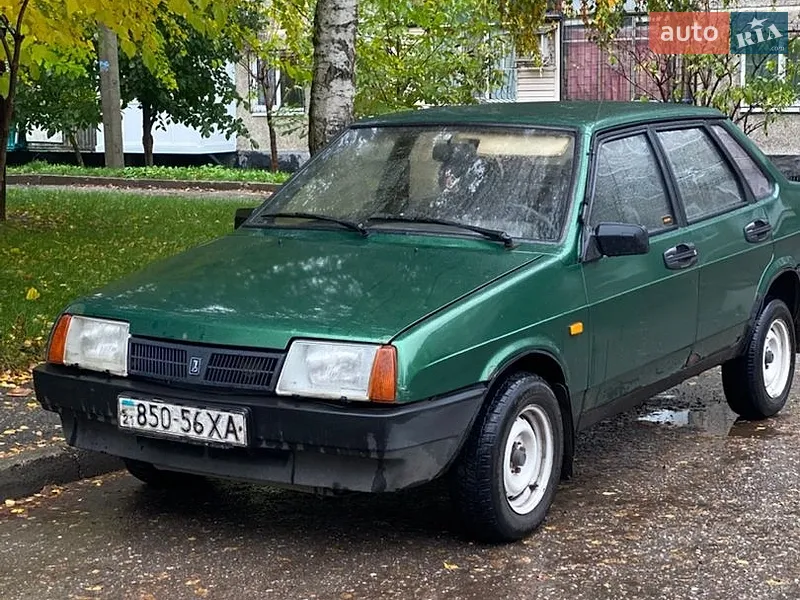 ВАЗ / Lada 21099