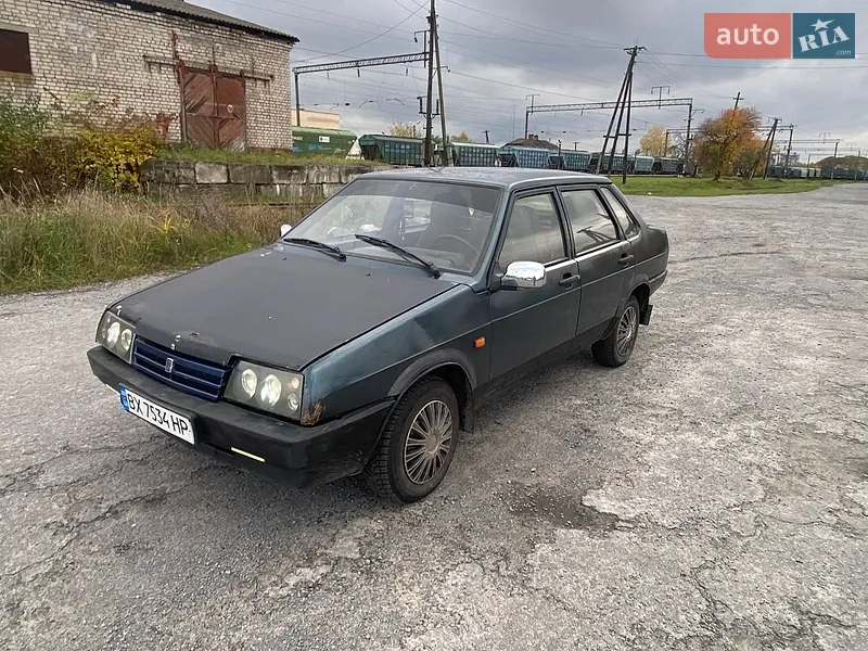 ВАЗ / Lada 21099