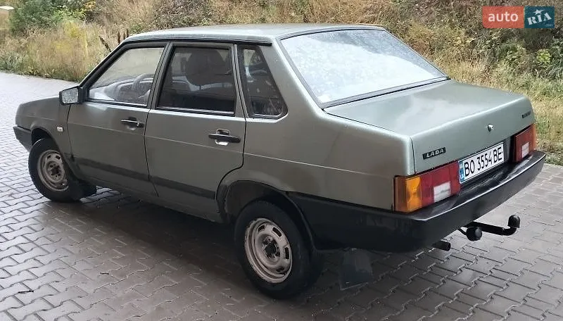 ВАЗ / Lada 21099