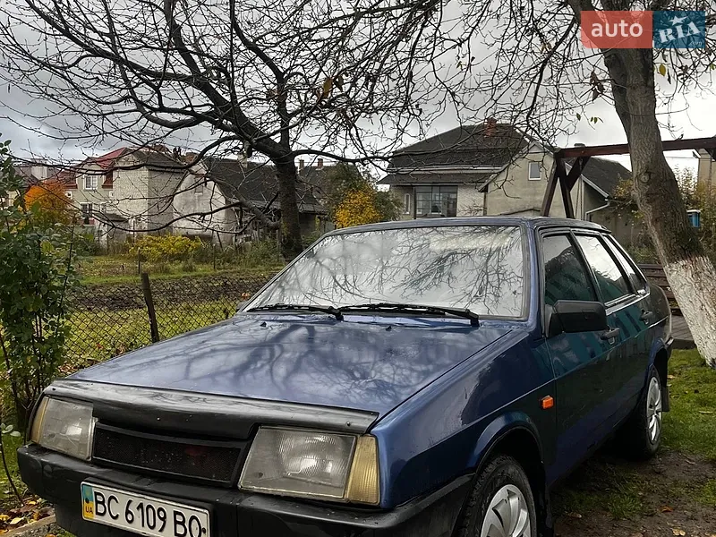 ВАЗ / Lada 21099