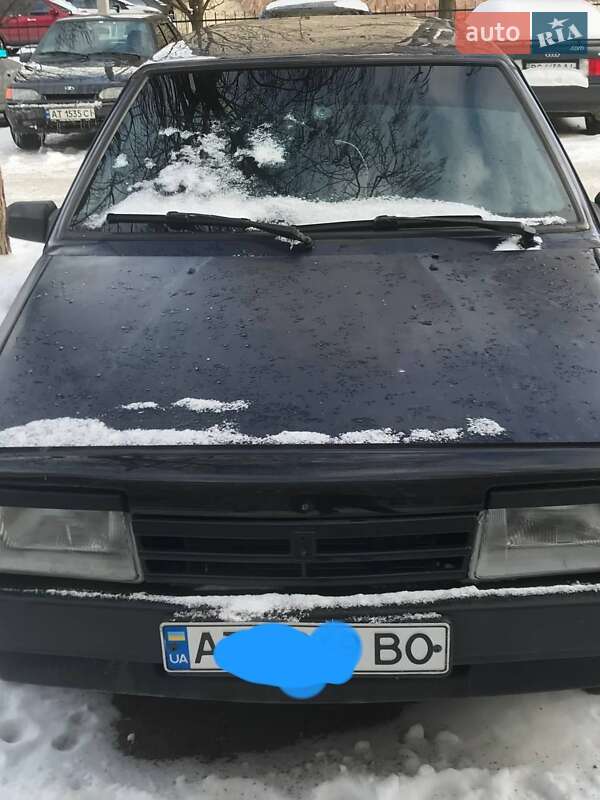 ВАЗ / Lada 2109 2004 року в Івано-Франківську